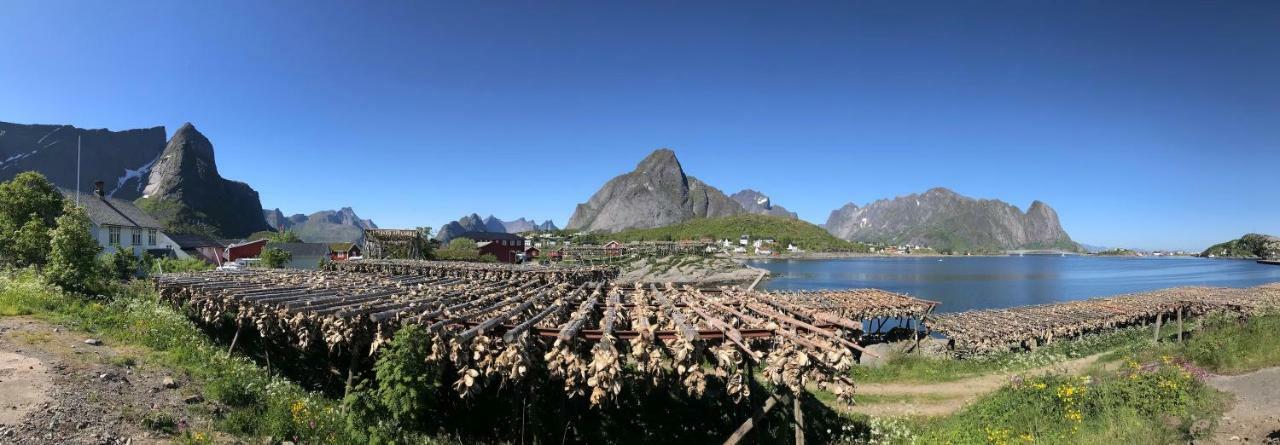 Ramberg Lodge Lofoten Bostad Exteriör bild